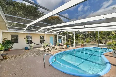 1013 SE 10th Street Stuart FL 34996