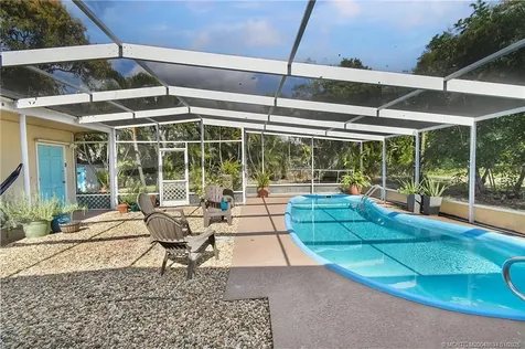 1013 SE 10th Street Stuart FL 34996