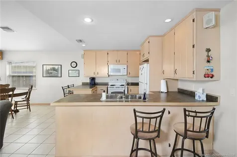 29 Nettles Boulevard Jensen Beach FL 34957