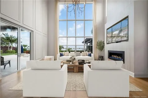 3042 NW Radcliffe Way Palm City FL 34990