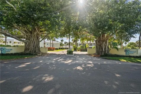 1600 SE Saint Lucie Boulevard Stuart FL 34996