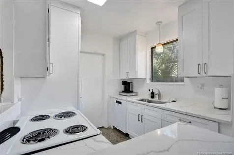 119 SW 5th Street Stuart FL 34994