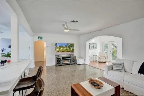 119 SW 5th Street Stuart FL 34994