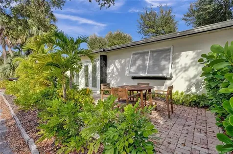 119 SW 5th Street Stuart FL 34994