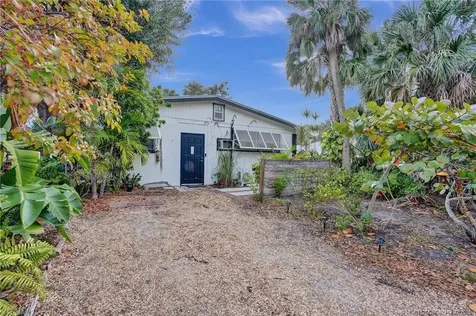 119 SW 5th Street Stuart FL 34994