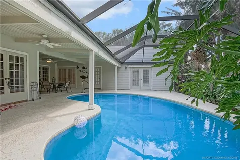 7 Perriwinkle Circle Stuart FL 34996