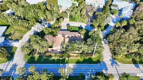 7 Perriwinkle Circle Stuart FL 34996