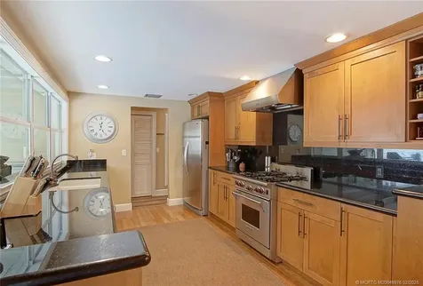 7 Perriwinkle Circle Stuart FL 34996