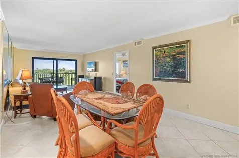 40 NE Plantation Road Stuart FL 34996