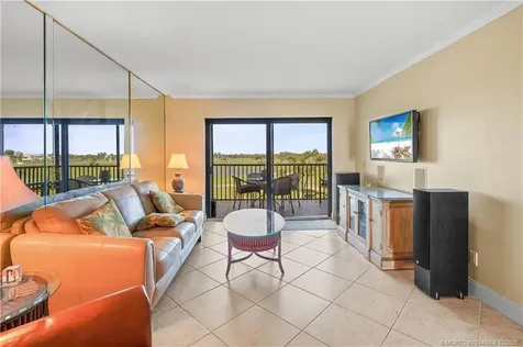 40 NE Plantation Road Stuart FL 34996