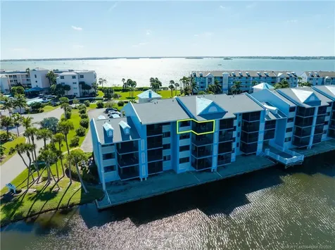 40 NE Plantation Road Stuart FL 34996