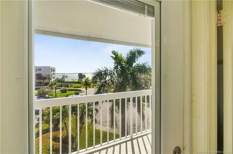 40 NE Plantation Road Stuart FL 34996