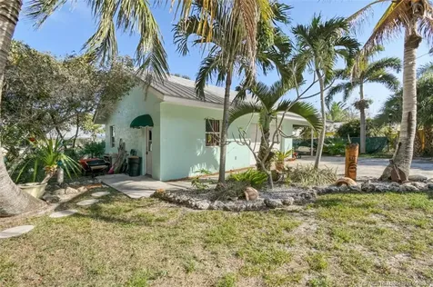 12090 SE Vesta Avenue Hobe Sound FL 33455