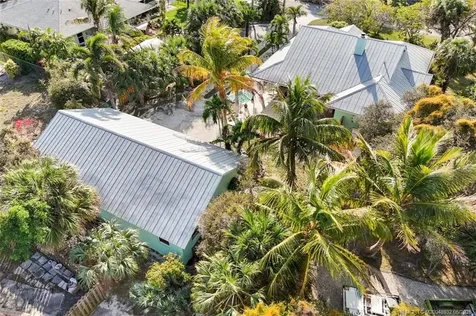 12090 SE Vesta Avenue Hobe Sound FL 33455