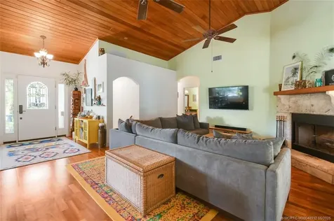 12090 SE Vesta Avenue Hobe Sound FL 33455