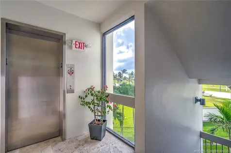 1289 NE Ocean Boulevard Stuart FL 34996