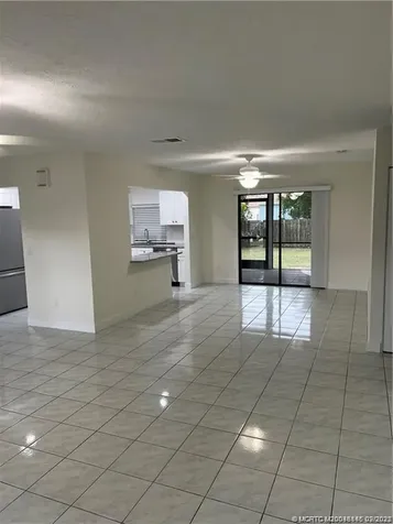 160 SE Lakehurst Drive Port St Lucie FL 34983