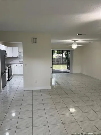 160 SE Lakehurst Drive Port St Lucie FL 34983