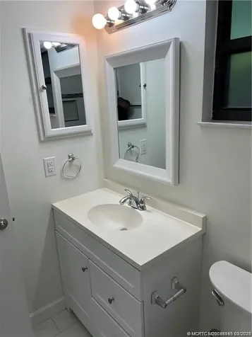 160 SE Lakehurst Drive Port St Lucie FL 34983