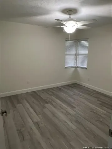 160 SE Lakehurst Drive Port St Lucie FL 34983