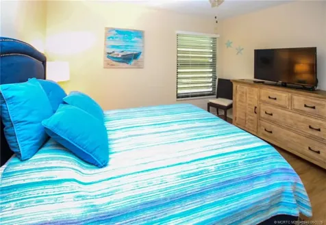 330 NE Edgewater Drive Stuart FL 34996