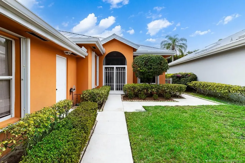 2559 SW Greenwich Way Palm City FL 34990