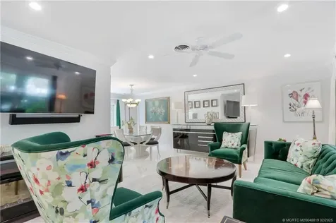 24 Emarita Way Sewalls Point FL 34996