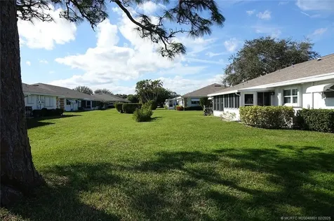 1011 Pheasant Run Drive Fort Pierce FL 34982