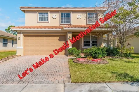 4218 Aberfoyle Avenue Fort Pierce FL 34947