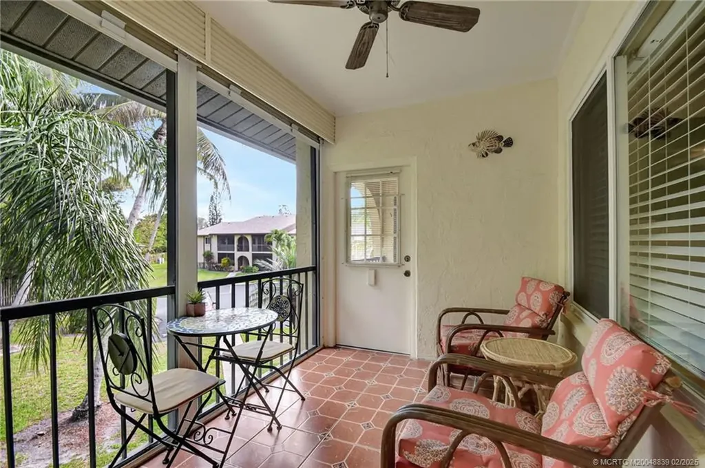 329 Pine Ridge Circle Greenacres FL 33463