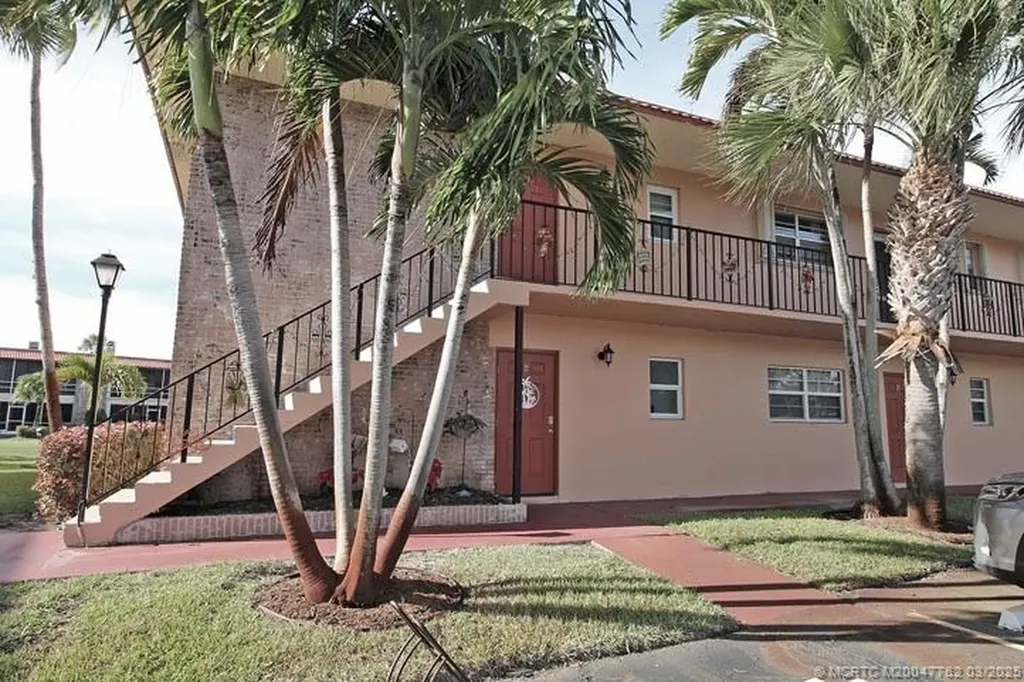 1919 SW Palm City Road Stuart FL 34994