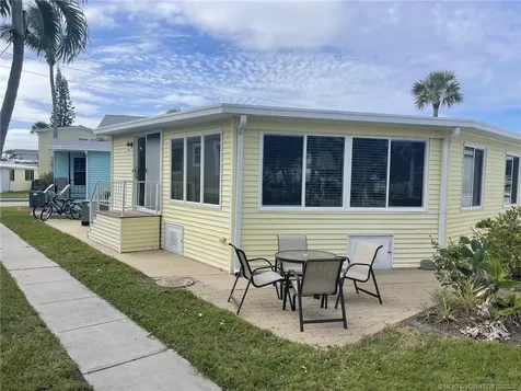 691 Nettles Boulevard Jensen Beach FL 34957