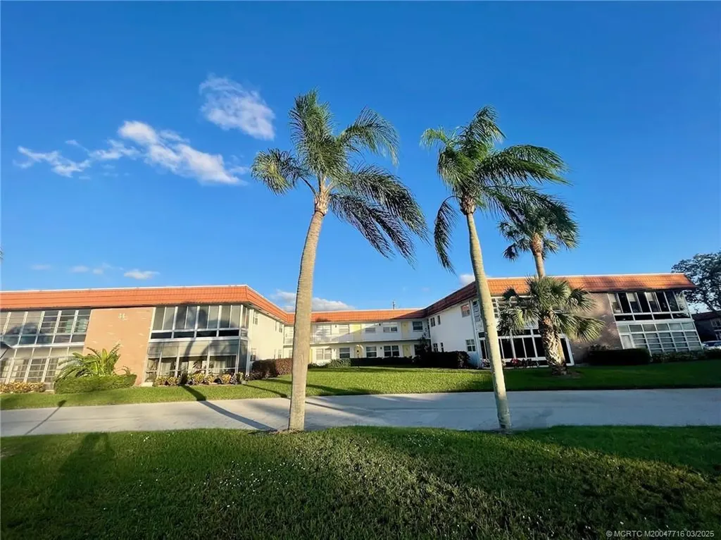 1225 NW 21st Street Stuart FL 34994