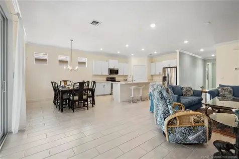 1991 NW Golden Oak Trail Jensen Beach FL 34957