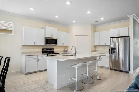 1991 NW Golden Oak Trail Jensen Beach FL 34957