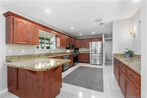 1395 SW Bent Pine Cove Port St Lucie FL 34986