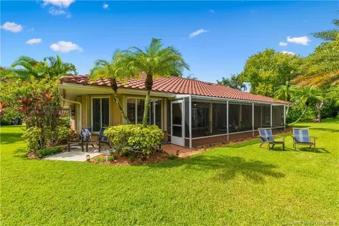 1395 SW Bent Pine Cove Port St Lucie FL 34986