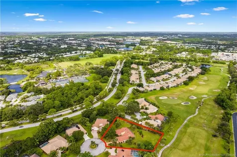 1395 SW Bent Pine Cove Port St Lucie FL 34986