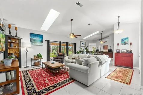 1395 SW Bent Pine Cove Port St Lucie FL 34986