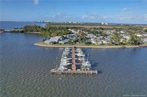 3272 NE Spinnaker Way Jensen Beach FL 34957