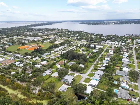 1961 NE Ida Place Jensen Beach FL 34957