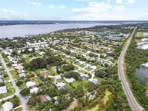 1961 NE Ida Place Jensen Beach FL 34957