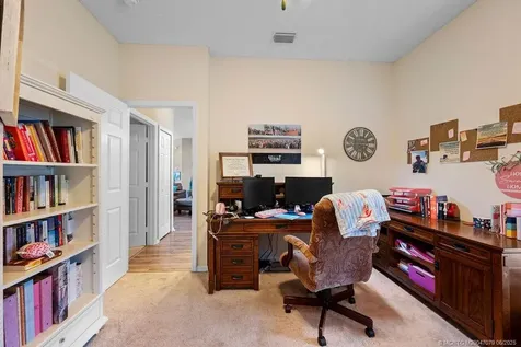 2412 SE Gillette Avenue Port St Lucie FL 34952