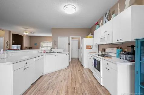 2412 SE Gillette Avenue Port St Lucie FL 34952