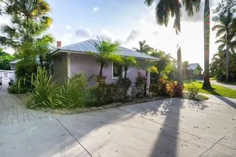 535 SW Siesta Way Stuart FL 34994