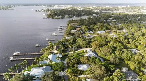 535 SW Siesta Way Stuart FL 34994