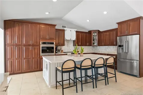 3250 SW Island Way Palm City FL 34990