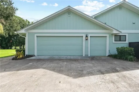 3250 SW Island Way Palm City FL 34990