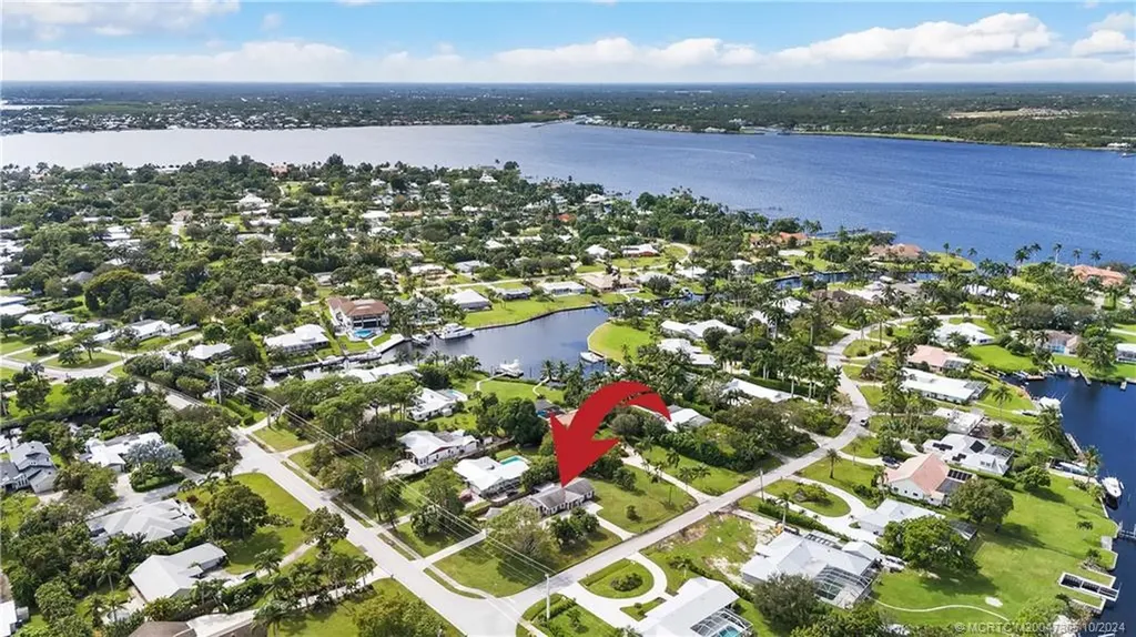 1620 NW River Trail Stuart FL 34994