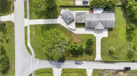 1620 NW River Trail Stuart FL 34994